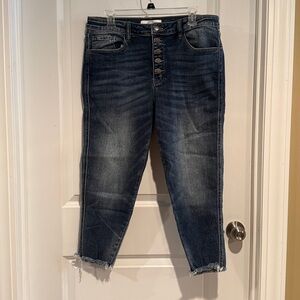 KanCan Medium Blue Cropped Jeans